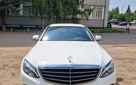 Mercedes-Benz C-Класс, 2015 год, 2 100 000 рублей, 15 фотография