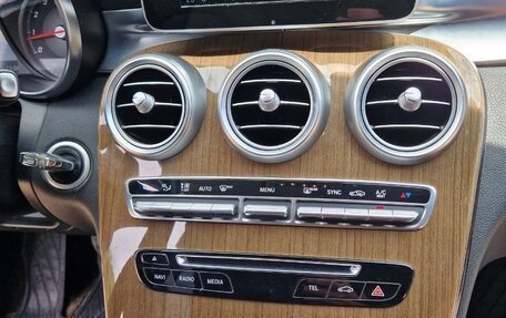 Mercedes-Benz C-Класс, 2015 год, 2 100 000 рублей, 27 фотография