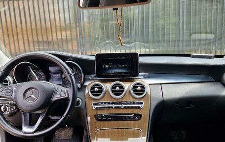 Mercedes-Benz C-Класс, 2015 год, 2 100 000 рублей, 31 фотография