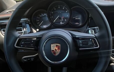 Porsche Macan I рестайлинг, 2025 год, 8 200 000 рублей, 3 фотография