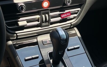 Porsche Macan I рестайлинг, 2025 год, 8 200 000 рублей, 7 фотография