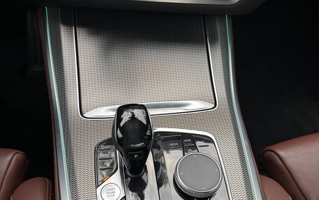 BMW X5, 2018 год, 7 000 000 рублей, 13 фотография