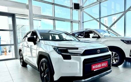 Toyota RAV4, 2026 год, 4 840 000 рублей, 4 фотография
