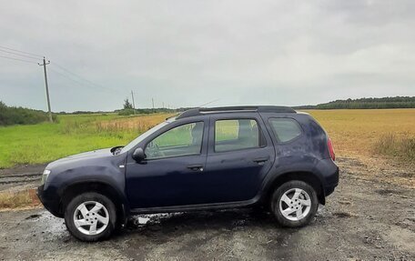 Renault Duster I рестайлинг, 2014 год, 670 000 рублей, 3 фотография