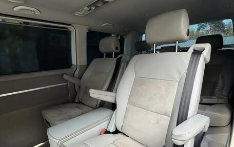 Volkswagen Multivan T5, 2014 год, 2 600 000 рублей, 17 фотография