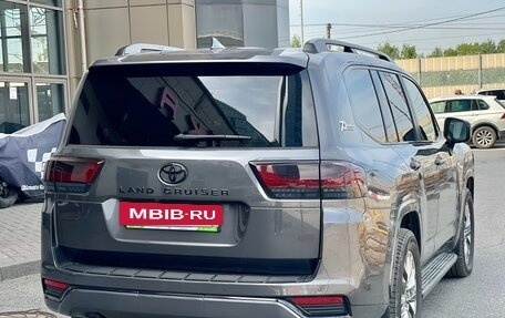 Toyota Land Cruiser, 2021 год, 9 500 000 рублей, 4 фотография