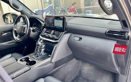 Toyota Land Cruiser, 2021 год, 9 500 000 рублей, 9 фотография