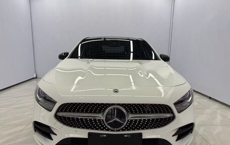 Mercedes-Benz A-Класс, 2021 год, 1 950 000 рублей, 2 фотография