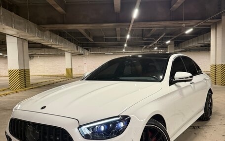 Mercedes-Benz E-Класс, 2021 год, 5 350 000 рублей, 5 фотография