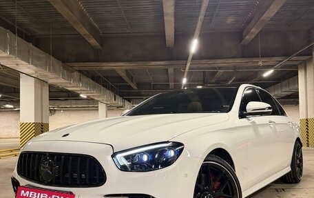 Mercedes-Benz E-Класс, 2021 год, 5 350 000 рублей, 4 фотография