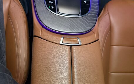 Mercedes-Benz E-Класс, 2021 год, 5 350 000 рублей, 29 фотография