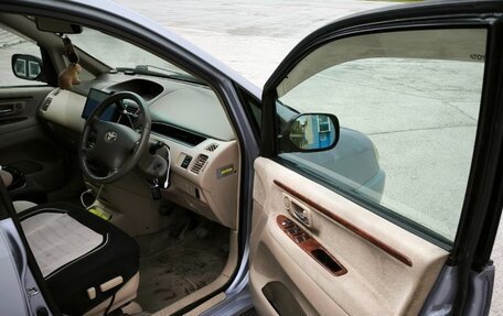 Toyota Nadia, 2001 год, 550 000 рублей, 8 фотография