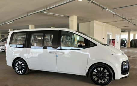 Hyundai Staria, 2025 год, 7 999 000 рублей, 4 фотография
