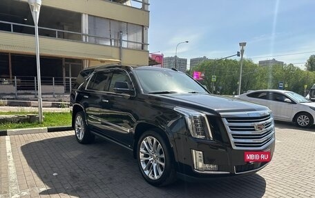 Cadillac Escalade IV, 2018 год, 5 950 000 рублей, 4 фотография
