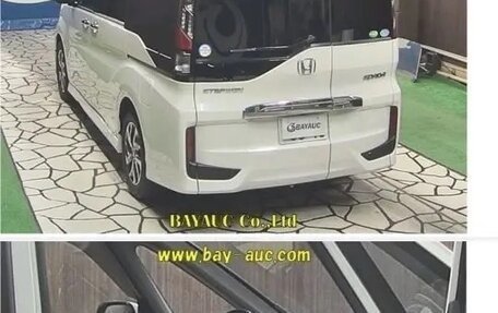 Honda Stepwgn IV, 2016 год, 1 765 000 рублей, 18 фотография