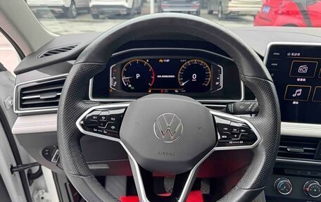 Volkswagen Tiguan II, 2022 год, 1 800 018 рублей, 9 фотография