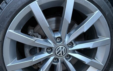 Volkswagen Passat B8 рестайлинг, 2017 год, 2 350 000 рублей, 19 фотография