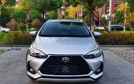 Toyota Yaris XP150 рестайлинг, 2022 год, 1 398 000 рублей, 2 фотография