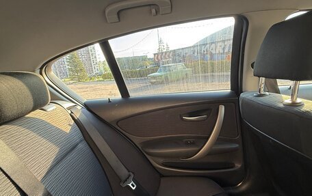 BMW 1 серия, 2009 год, 650 000 рублей, 11 фотография