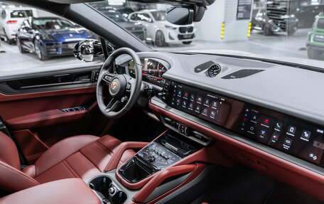 Porsche Cayenne III, 2026 год, 18 800 000 рублей, 3 фотография