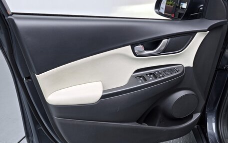 Hyundai Kona I, 2021 год, 1 672 000 рублей, 17 фотография
