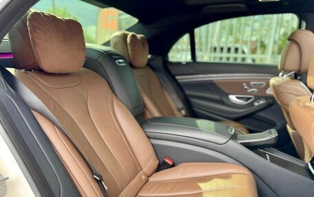 Mercedes-Benz S-Класс, 2019 год, 5 990 000 рублей, 20 фотография