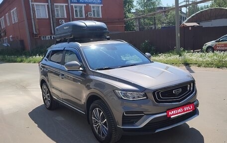 Geely Atlas, 2023 год, 1 800 000 рублей, 3 фотография
