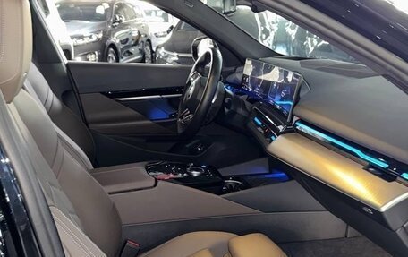 BMW 5 серия, 2024 год, 6 100 000 рублей, 8 фотография