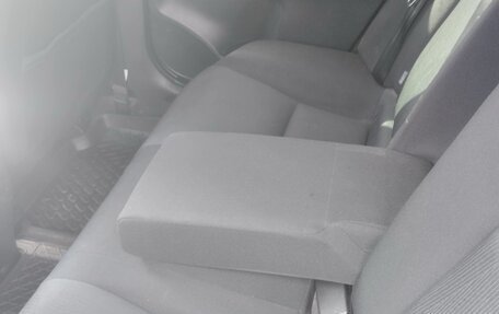 Toyota Avensis III рестайлинг, 2011 год, 1 000 000 рублей, 8 фотография