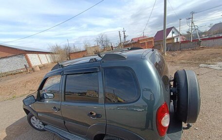 Chevrolet Niva I рестайлинг, 2013 год, 579 000 рублей, 6 фотография