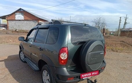 Chevrolet Niva I рестайлинг, 2013 год, 579 000 рублей, 8 фотография