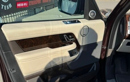 Land Rover Range Rover IV рестайлинг, 2019 год, 8 500 000 рублей, 10 фотография