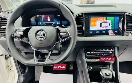 Skoda Karoq I, 2022 год, 2 050 000 рублей, 11 фотография