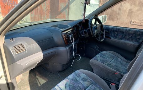 Nissan Rnessa, 1997 год, 260 000 рублей, 11 фотография