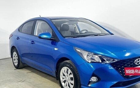 Hyundai Solaris II рестайлинг, 2020 год, 1 650 000 рублей, 19 фотография