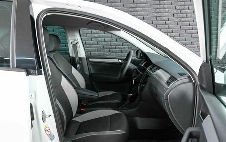 Skoda Rapid I, 2018 год, 1 560 000 рублей, 11 фотография