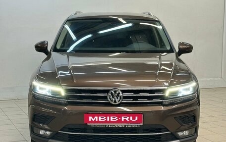 Volkswagen Tiguan II, 2017 год, 2 780 000 рублей, 2 фотография