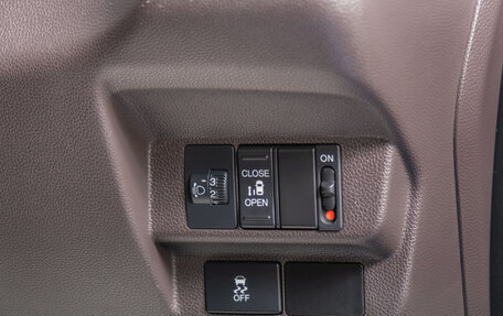 Honda Freed II, 2017 год, 1 529 000 рублей, 10 фотография