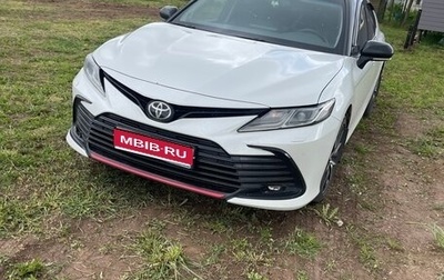 Toyota Camry, 2021 год, 3 300 000 рублей, 1 фотография