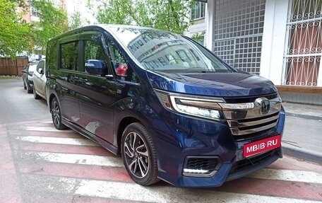 Honda Stepwgn IV, 2020 год, 2 750 000 рублей, 1 фотография