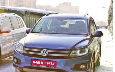 Volkswagen Tiguan I, 2012 год, 1 990 000 рублей, 1 фотография