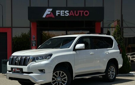 Toyota Land Cruiser Prado 150 рестайлинг 2, 2018 год, 4 700 000 рублей, 1 фотография