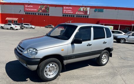Chevrolet Niva I рестайлинг, 2003 год, 269 000 рублей, 3 фотография