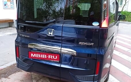 Honda Stepwgn IV, 2020 год, 2 750 000 рублей, 3 фотография