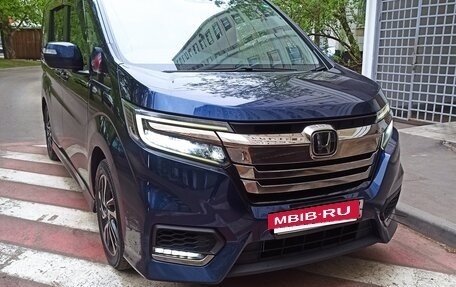 Honda Stepwgn IV, 2020 год, 2 750 000 рублей, 11 фотография