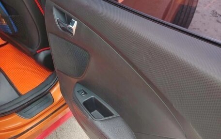 Hyundai Veloster I рестайлинг, 2014 год, 1 100 000 рублей, 16 фотография