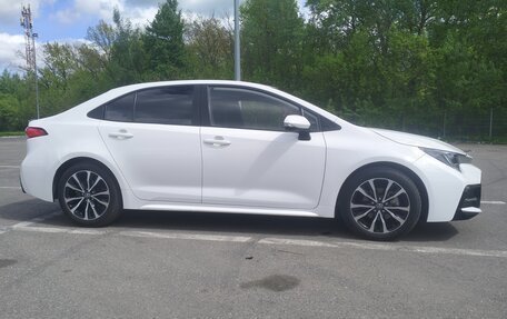Toyota Corolla, 2022 год, 1 800 999 рублей, 5 фотография