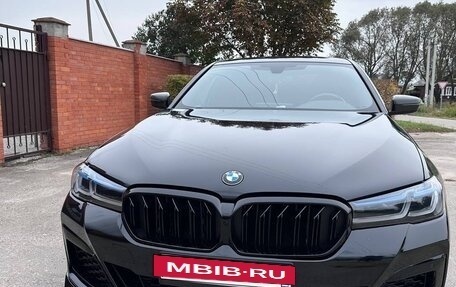 BMW 5 серия, 2018 год, 4 500 000 рублей, 3 фотография