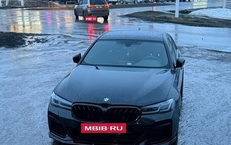BMW 5 серия, 2018 год, 4 500 000 рублей, 13 фотография