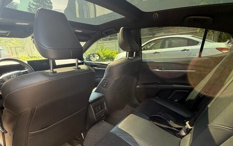 Toyota Camry, 2024 год, 3 950 000 рублей, 4 фотография